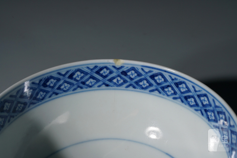 清光绪 青花云鹤八卦纹碗 - 图10